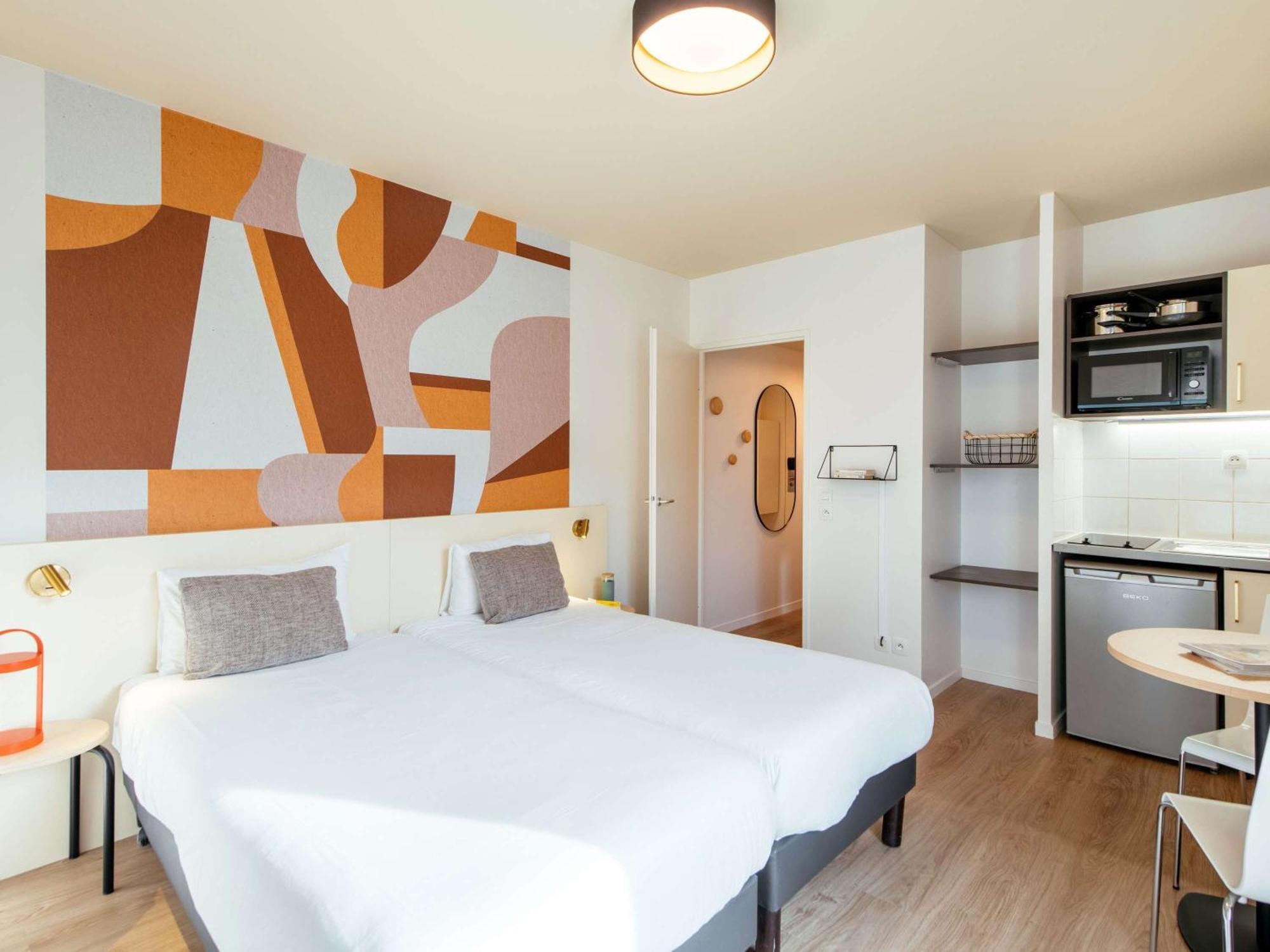 Aparthotel Adagio Access Paris Asnieres Екстериор снимка